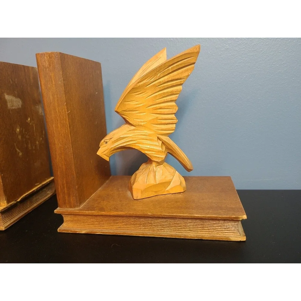Pair of Bird of Prey American Eagle Hand Carved Wood Vintage Bookends